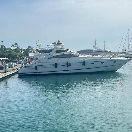 Botel Yacht 17m Croisette Port Canto,3 Ch,clim,tv *