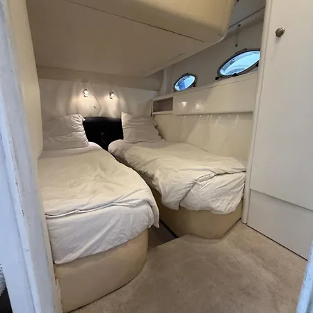 Botel Yacht 17m Croisette Port Canto,3 Ch,clim,tv