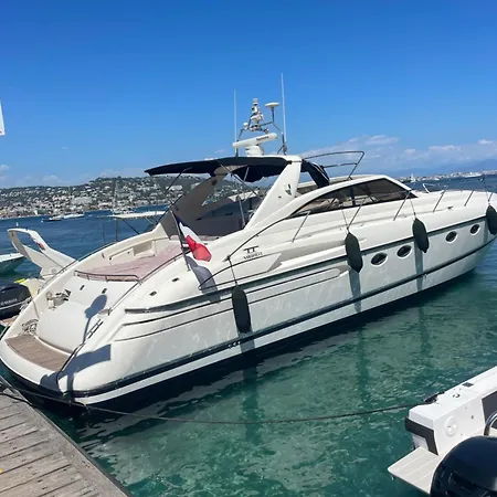 Yacht 17m Croisette Port Canto,3 Ch,clim,tv Botel