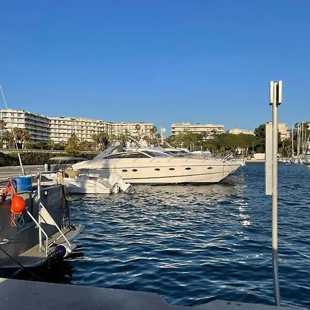 Yacht 17m Croisette Port Canto,3 Ch,clim,tv Båthotell